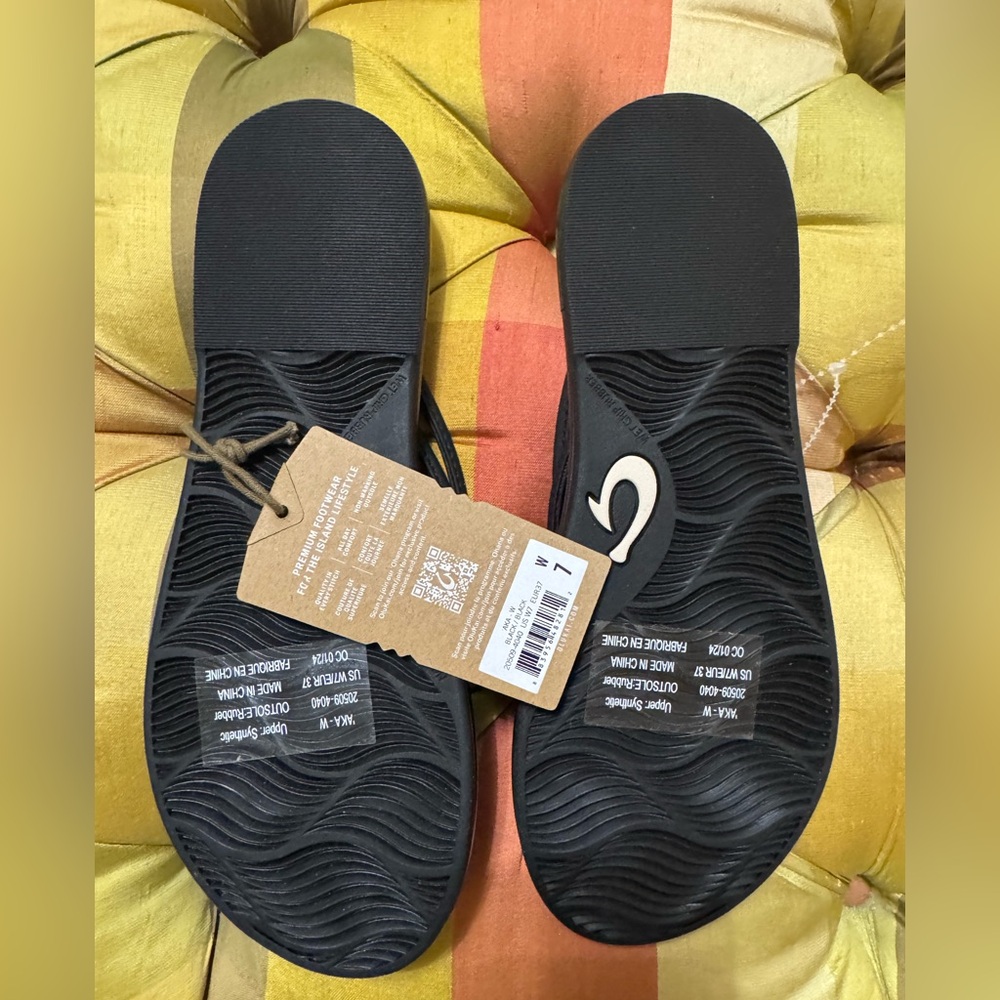 Olukai AKA-W sandals New with Tags attached $70 - Picture 11 of 14